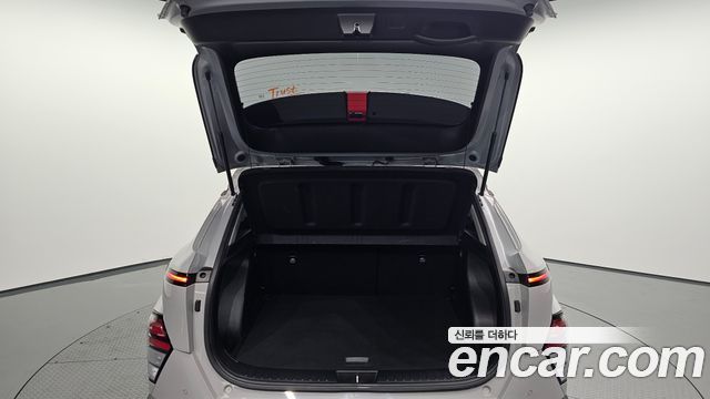 Hyundai Kona Electric (SX2) Long Range Premium 2025 — фото 32