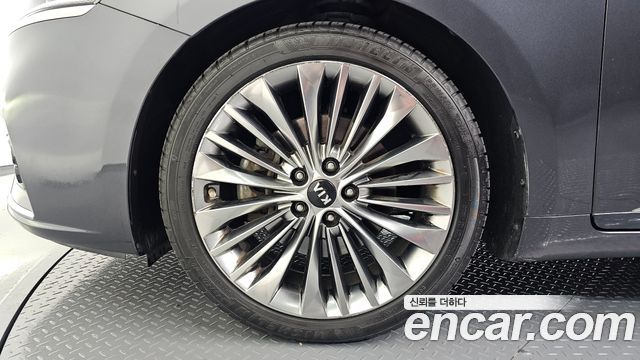 Kia K7 2.4 GDI Limited 2018 — фото 5