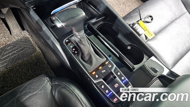 Kia K7 2.4 GDI Limited 2018 — фото 9