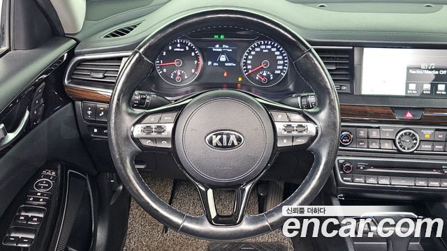 Kia K7 2.4 GDI Limited 2018 — фото 17