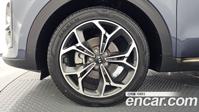 Kia Sportage The Bold Diesel 2.0 2WD Noblesse 2019 — фото 5