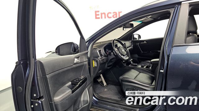 Kia Sportage The Bold Diesel 2.0 2WD Noblesse 2019 — фото 10