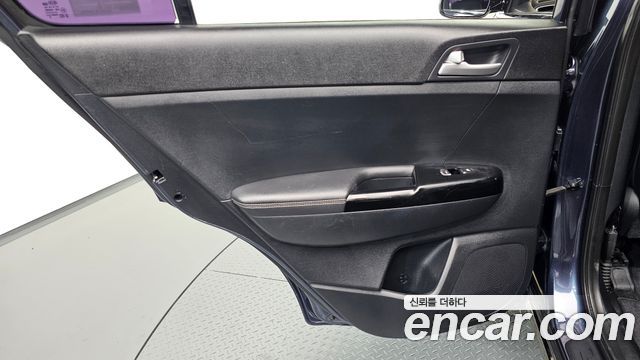 Kia Sportage The Bold Diesel 2.0 2WD Noblesse 2019 — фото 25
