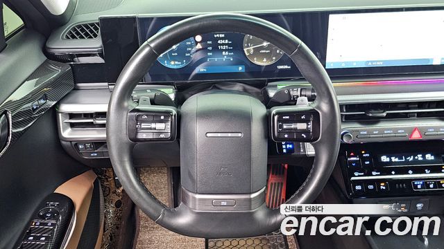 Hyundai Grandeur (GN7) 3.5 LPG 2WD (Taxi) Deluxe 2024 — фото 17