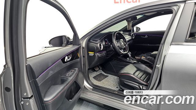 Kia K3 5Door GT Plus 2020 — фото 10
