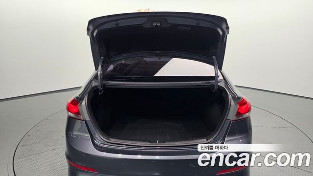 Hyundai Avante (AD) 1.6 GDI Smart 2017 — фото 30