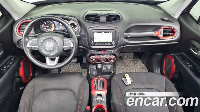 Jeep Renegade 2.0 Diesel Tailhawk AWD 2017 — фото 7