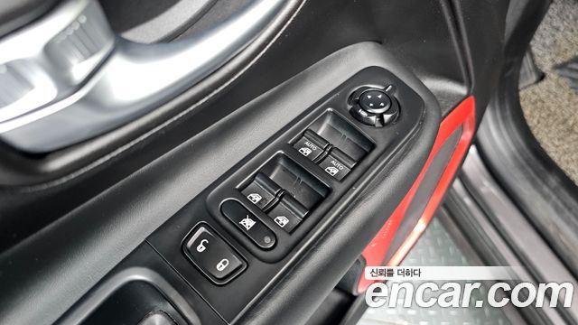 Jeep Renegade 2.0 Diesel Tailhawk AWD 2017 — фото 13