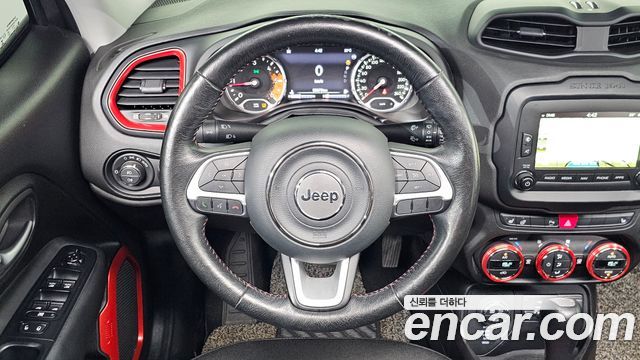 Jeep Renegade 2.0 Diesel Tailhawk AWD 2017 — фото 15
