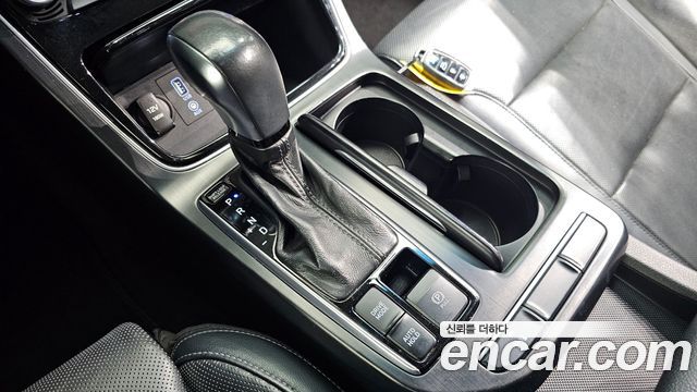 Hyundai Grandeur (IG) 2.4 Premium Special 2017 — фото 9