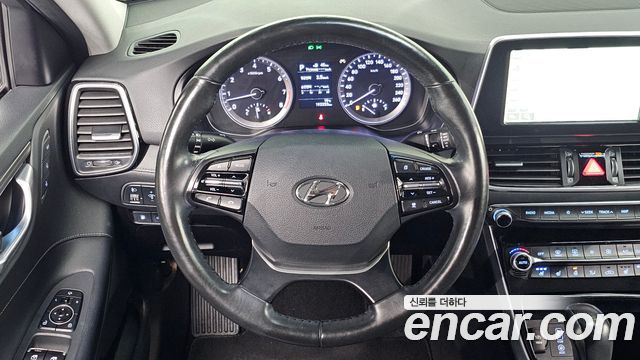 Hyundai Grandeur (IG) 2.4 Premium Special 2017 — фото 17