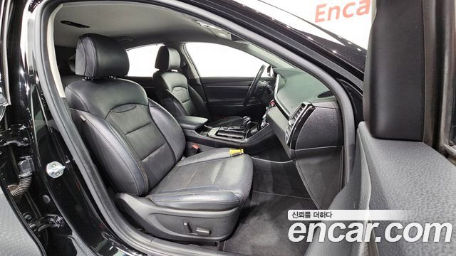 Hyundai Grandeur (IG) 2.4 Premium Special 2017 — фото 26