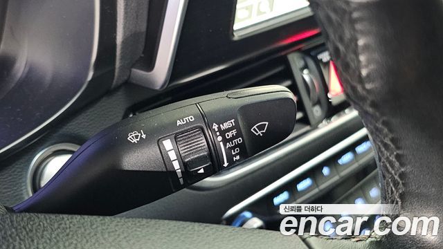Hyundai Grandeur (IG) 2.4 Premium Special 2017 — фото 27