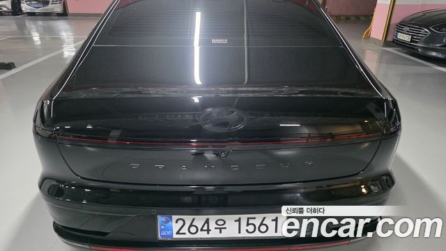 Hyundai Grandeur Hybrid (GN7) Calligraphy 2023 — фото 5