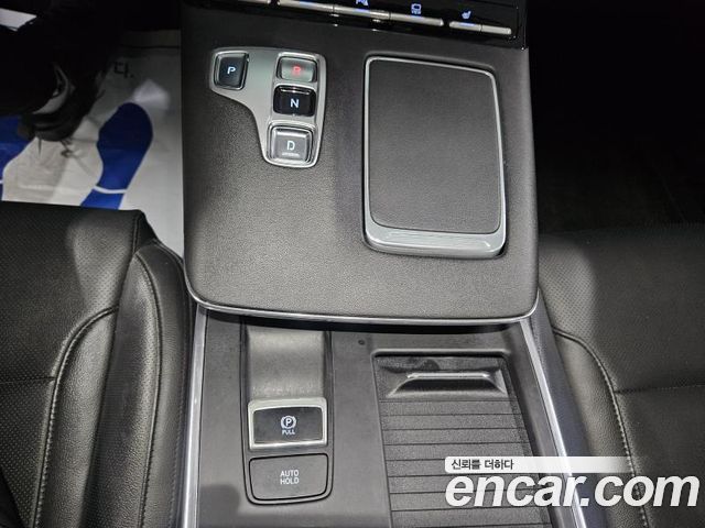 Hyundai Grandeur (IG) 3.0 LPi Rent Car Modern 2022 — фото 16
