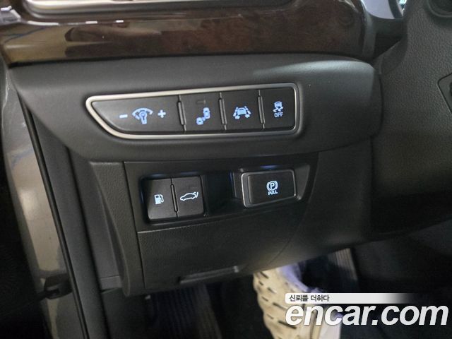 Genesis EQ900 3.8 GDI AWD Premium Luxury 2016 — фото 19