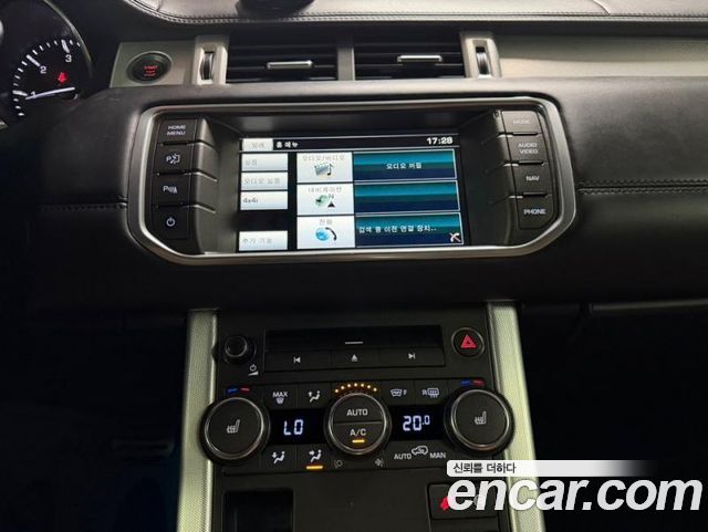 Land Rover Range Rover Evoque 2.2 SD4 Dynamic 2015 — фото 10