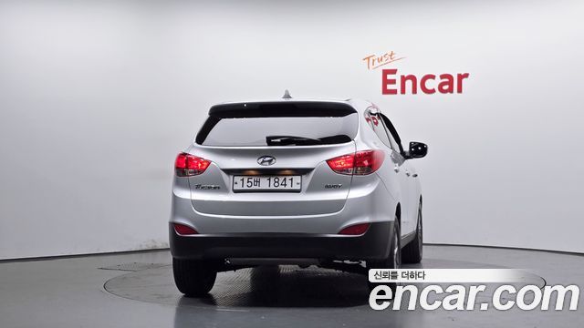 Hyundai Tucson ix Diesel(e-VGT) 2WD Smart special 2014 — фото 4