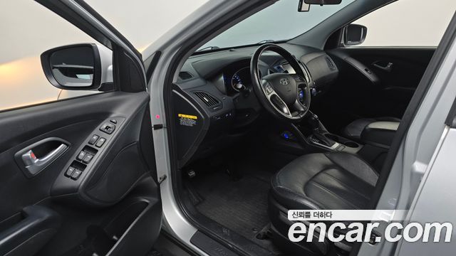Hyundai Tucson ix Diesel(e-VGT) 2WD Smart special 2014 — фото 10