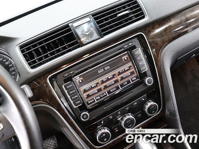 Volkswagen Passat 1.8 TSI B7 2015 — фото 8