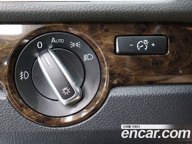 Volkswagen Passat 1.8 TSI B7 2015 — фото 16