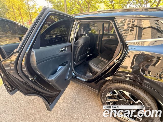 Kia Sportage (V) Signature 2WD 2022 — фото 7