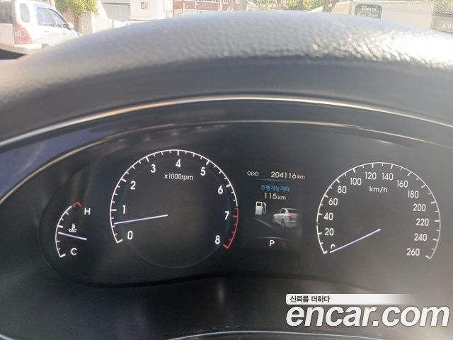 Hyundai Genesis BH 330 Luxury Standard 2012 — фото 8