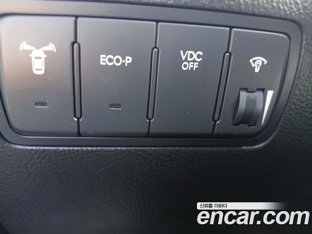 Hyundai Genesis BH 330 Luxury Standard 2012 — фото 20