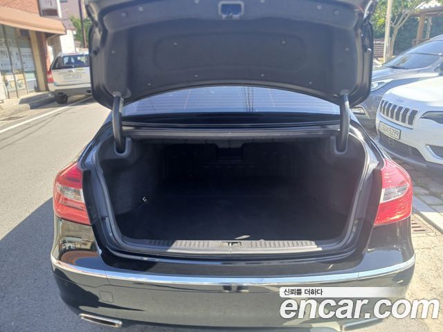 Hyundai Genesis BH 330 Luxury Standard 2012 — фото 24