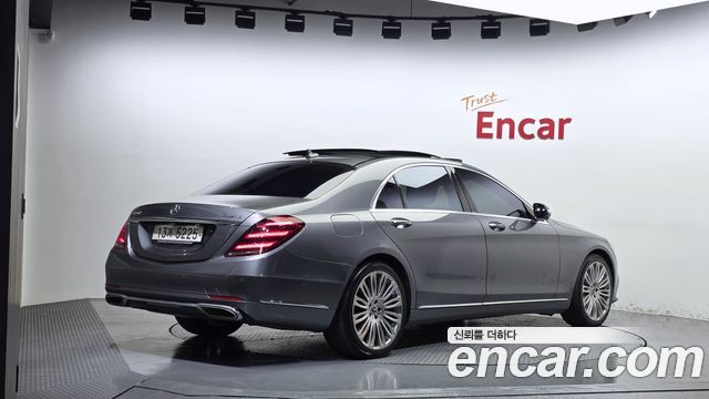 Mercedes-Benz S-Class (W222) S560L 4MATIC 2018 — фото 2