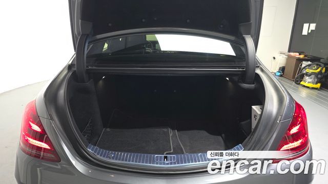 Mercedes-Benz S-Class (W222) S560L 4MATIC 2018 — фото 20