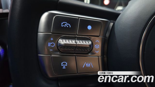 Genesis GV60 Performance AWD 2022 — фото 18