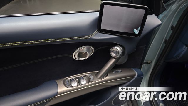 Genesis GV60 Performance AWD 2022 — фото 19