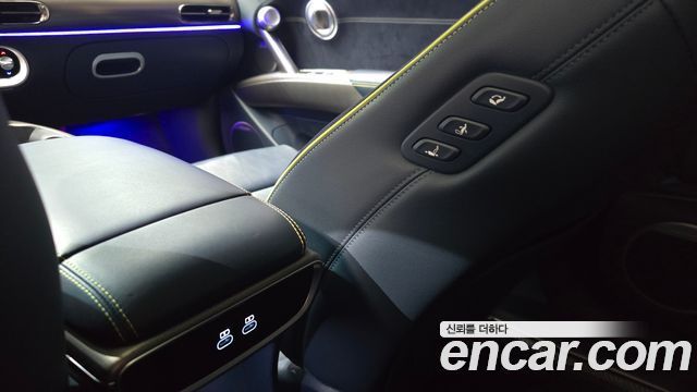 Genesis GV60 Performance AWD 2022 — фото 28