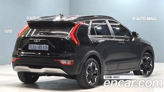 Kia Niro EV Air 2023 — фото 3