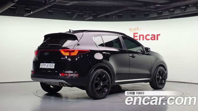 Kia Sportage (IV) Gasoline 2.0 2WD Noblesse 2018 — фото 2