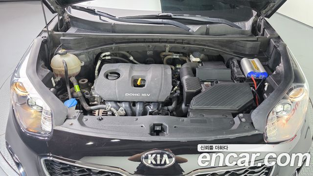 Kia Sportage (IV) Gasoline 2.0 2WD Noblesse 2018 — фото 6