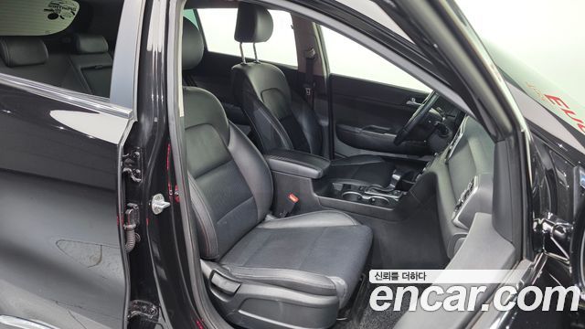 Kia Sportage (IV) Gasoline 2.0 2WD Noblesse 2018 — фото 11