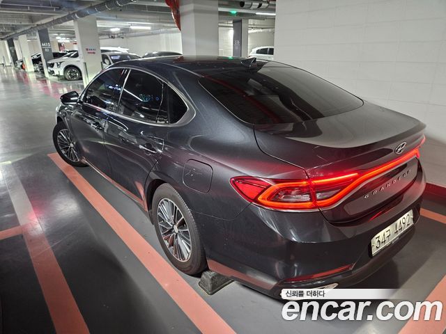 Hyundai Grandeur Hybrid (IG) Exclusive Special 2019 — фото 3