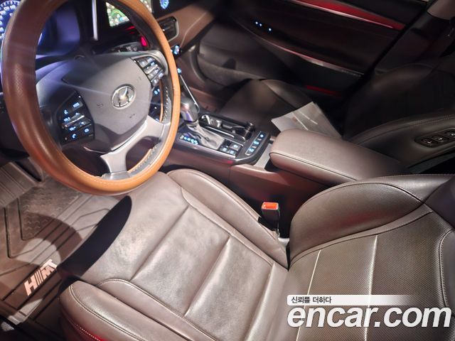 Hyundai Grandeur Hybrid (IG) Exclusive Special 2019 — фото 9