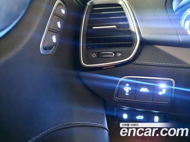 Hyundai Grandeur Hybrid (IG) Exclusive Special 2019 — фото 17
