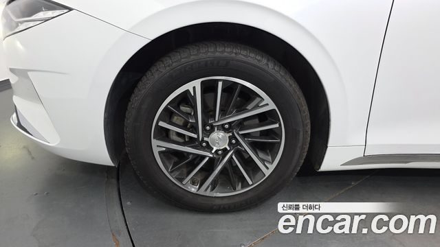 Hyundai Grandeur (IG) 3.0 LPi (Taxi) example 2020 — фото 5