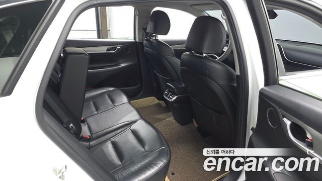 Hyundai Grandeur (IG) 3.0 LPi (Taxi) example 2020 — фото 12
