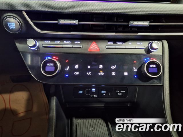 Hyundai Sonata The Edge (DN8) 2.0 Exclusive 2024 — фото 16