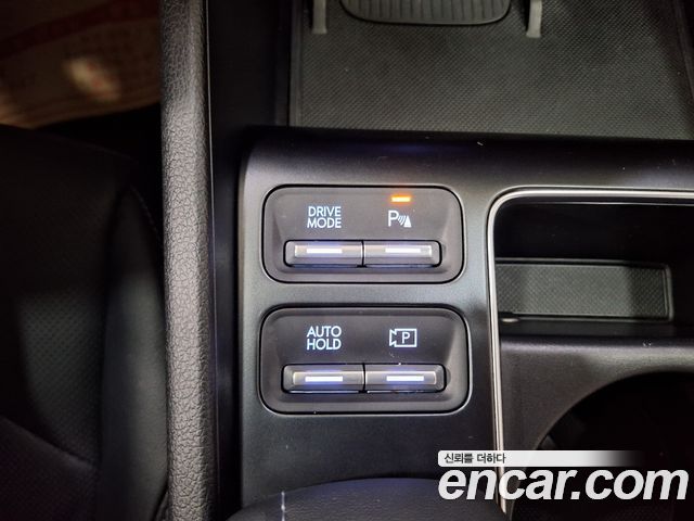 Hyundai Sonata The Edge (DN8) 2.0 Exclusive 2024 — фото 17