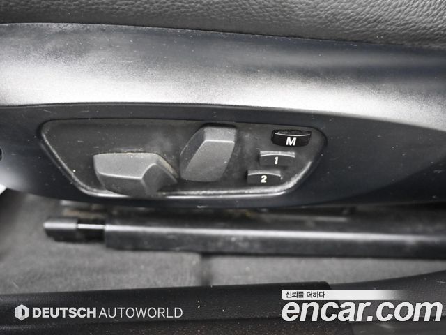 BMW 3 Series (E90) 320d Sedan Navi Package 2011 — фото 19