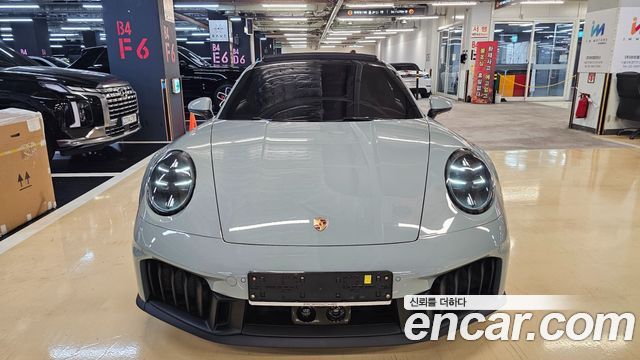 Porsche 911 (992) Carrera 4 GTS 2025 — фото 3