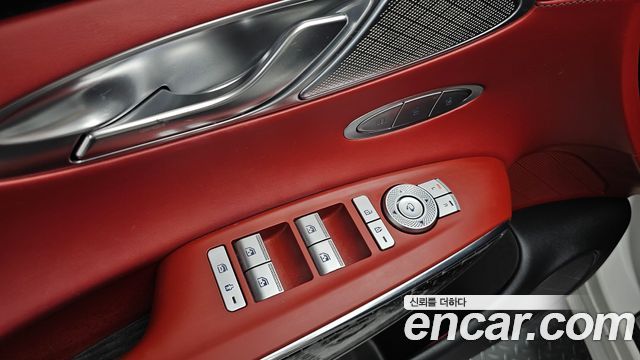 Genesis GV70 2.5T Gasoline AWD 2022 — фото 18