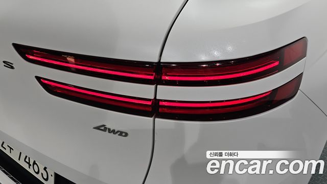 Genesis GV70 2.5T Gasoline AWD 2022 — фото 23