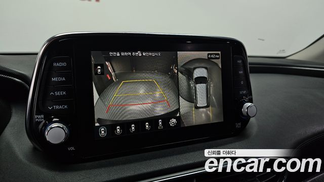 Hyundai Santa Fe (TM) Gasoline 2.0T 2WD Exclusive Special 2019 — фото 15